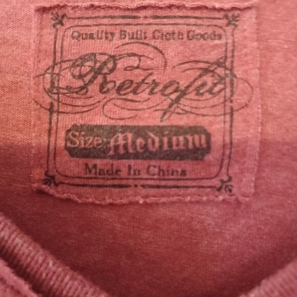 Men's Graphic T-shirt Size M - Picture 4 of 4